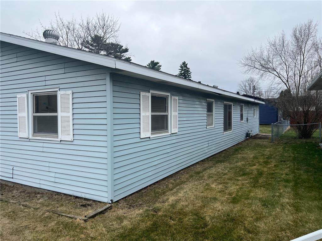 104 12th Avenue S Onalaska WI 54650 7060387 image4