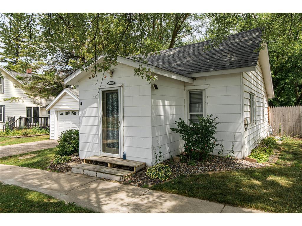 104 1st Avenue NW Dodge Center MN 55927 6729712 image1