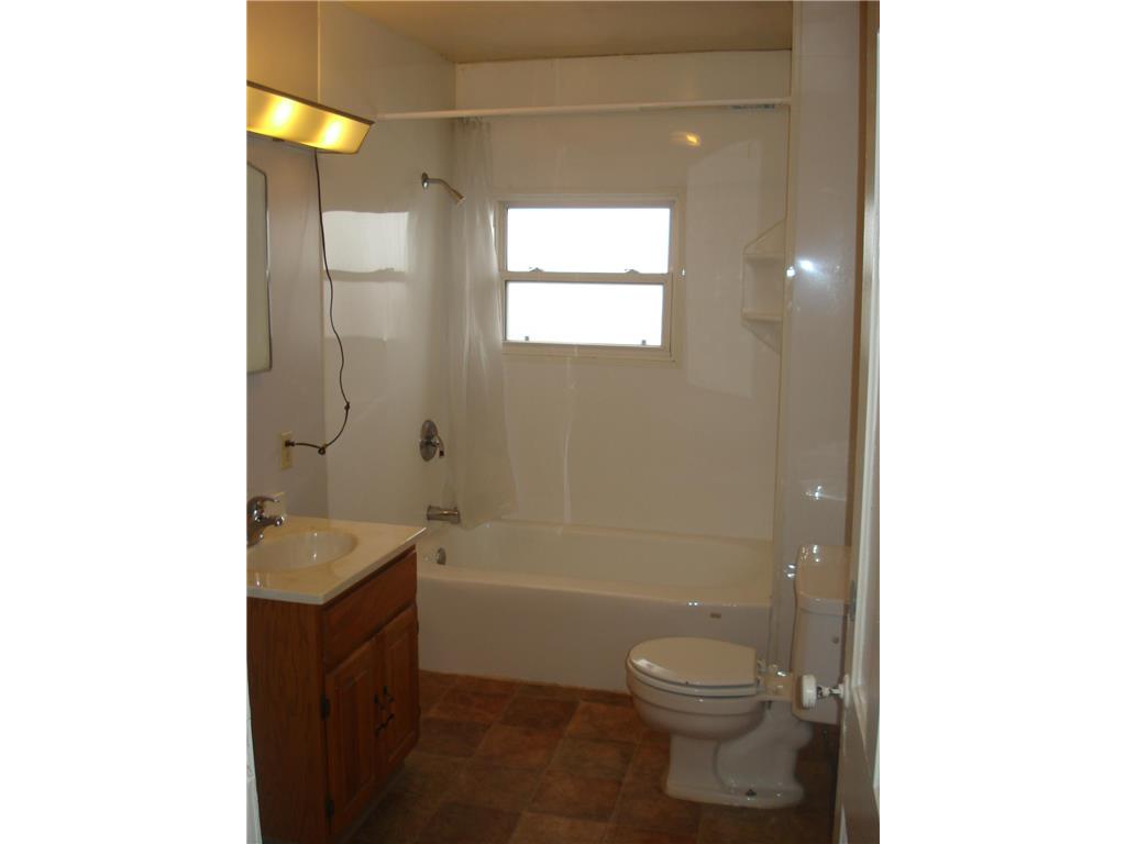 104 1st Street SW Austin MN 55912 6766075 image52