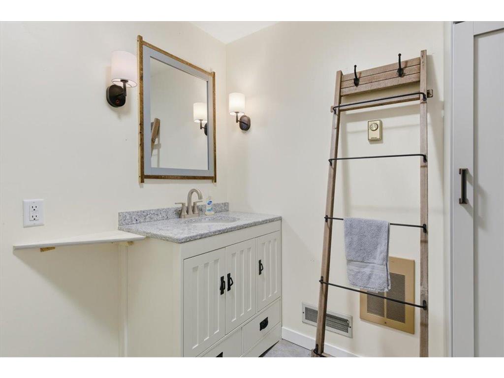 104 206th Street Star Prairie WI 54026 - Cedar Lake 6798218 image34