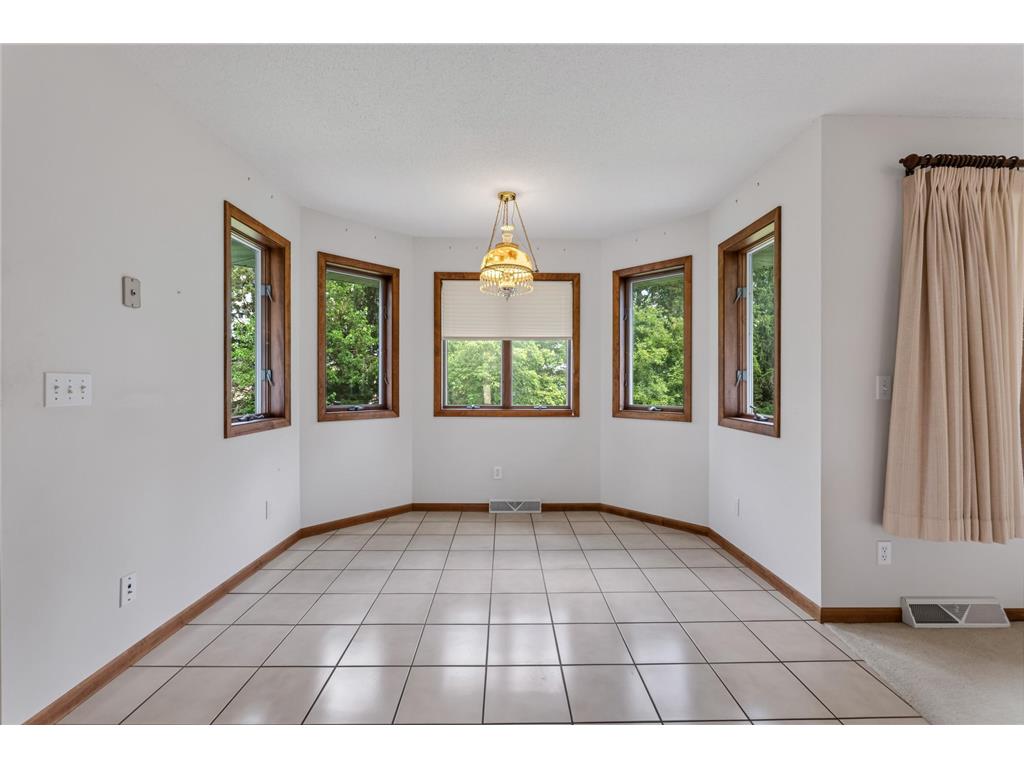 104 5th Avenue NW Spring Grove MN 55974 7111601 image10