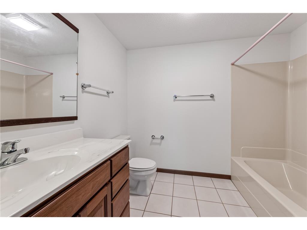 104 5th Avenue NW Spring Grove MN 55974 7111601 image22