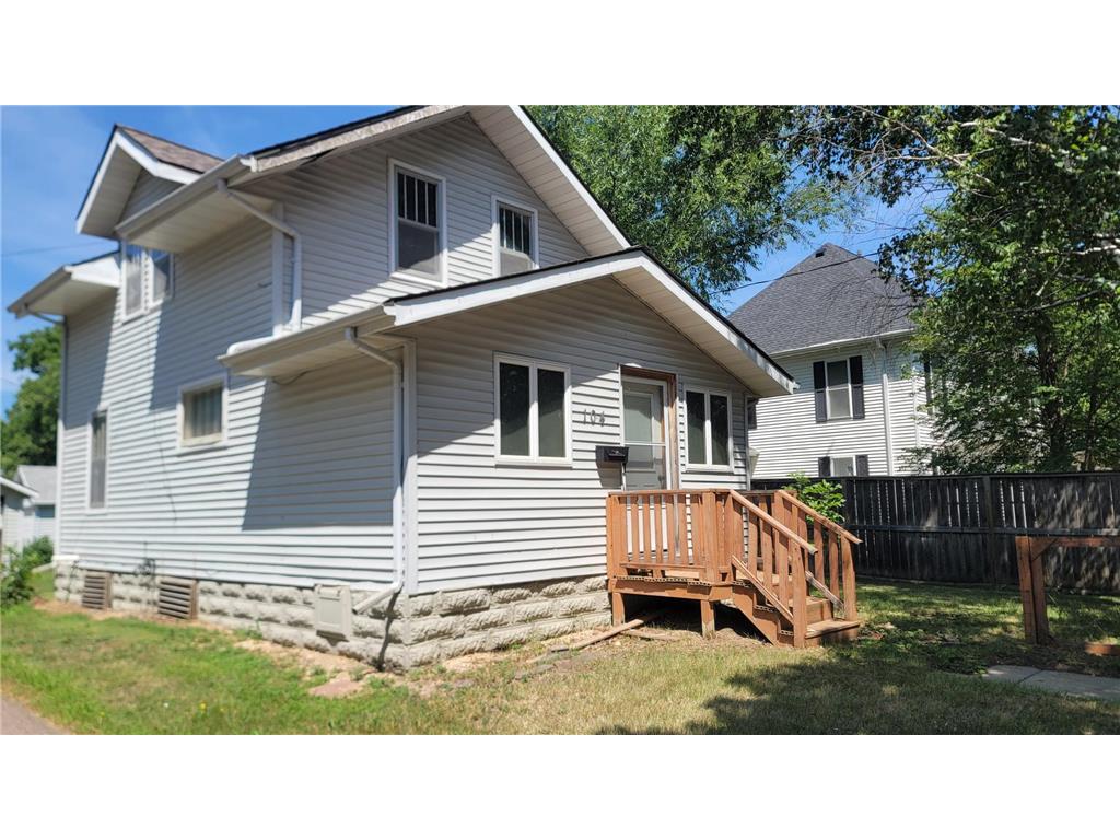104 5th Avenue SW Pipestone MN 56164 6399254 image1