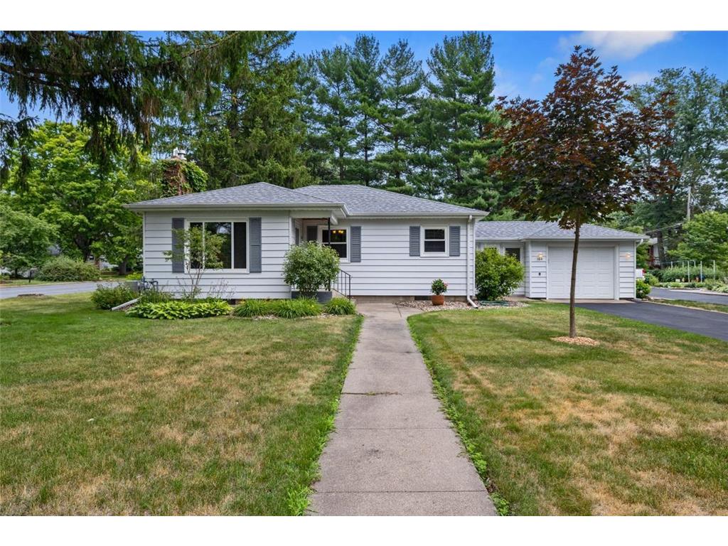 104 7th Street S Hudson WI 54016 6402443 image1