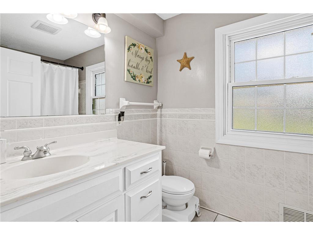 104 8th Avenue NE Forest Lake MN 55025 7078228 image19