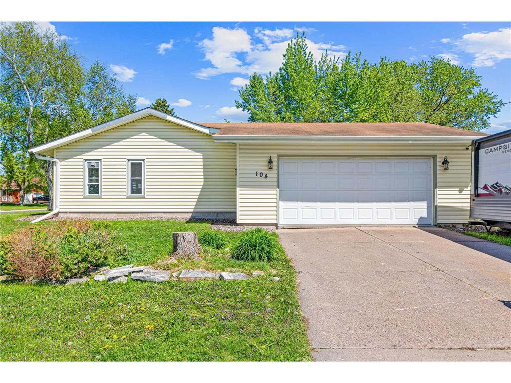 104 8th Avenue NE Forest Lake MN 55025 7078228 image25