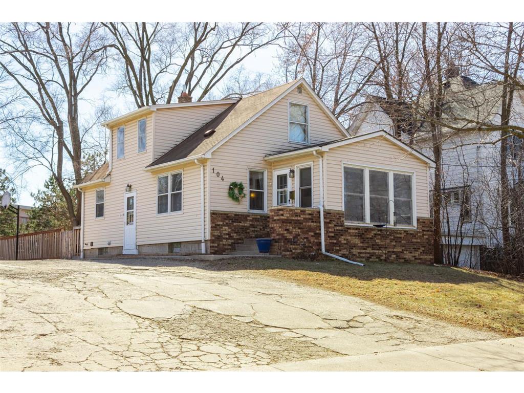 104 Arion Street W West Saint Paul MN 55118 6506832 image1