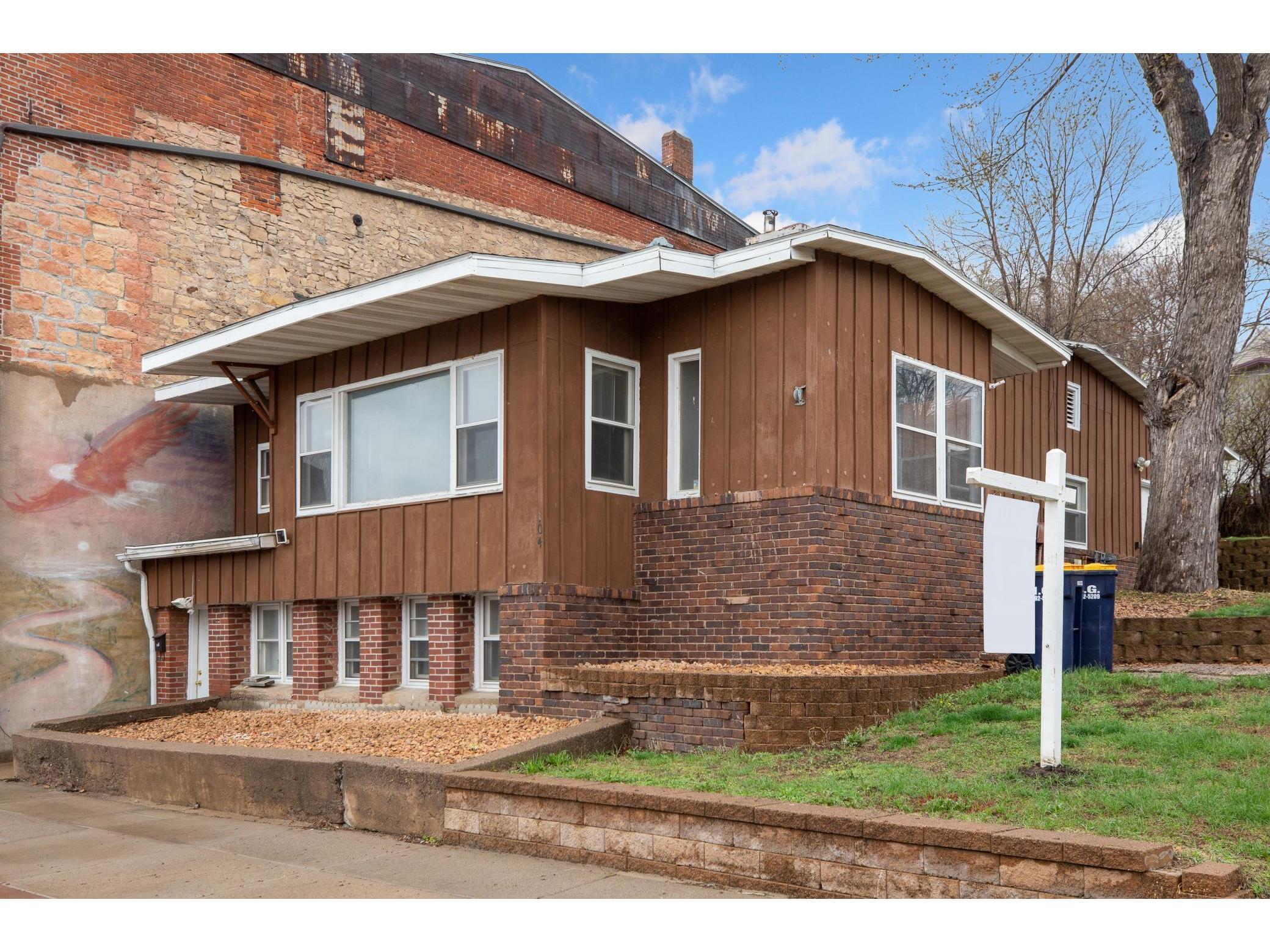 104 Broad Street N, Prescott, WI 54021 MLS 5734496 Edina Realty