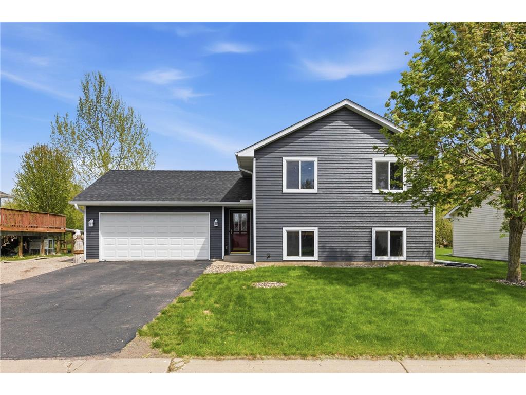 104 Century Lane Silver Lake MN 55381 7069678 image1