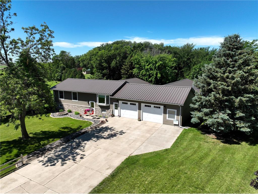 104 Circle Drive Russell MN 56169 6553571 image1