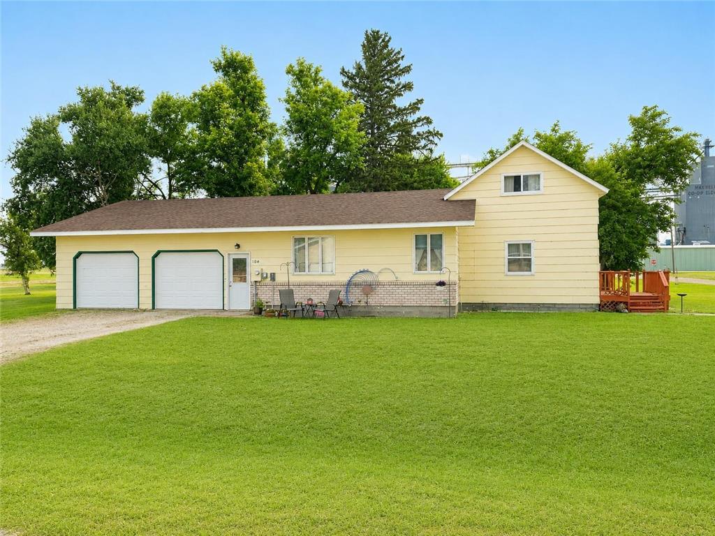 104 Cottonwood Street Galesburg ND 58035 7115251 image1