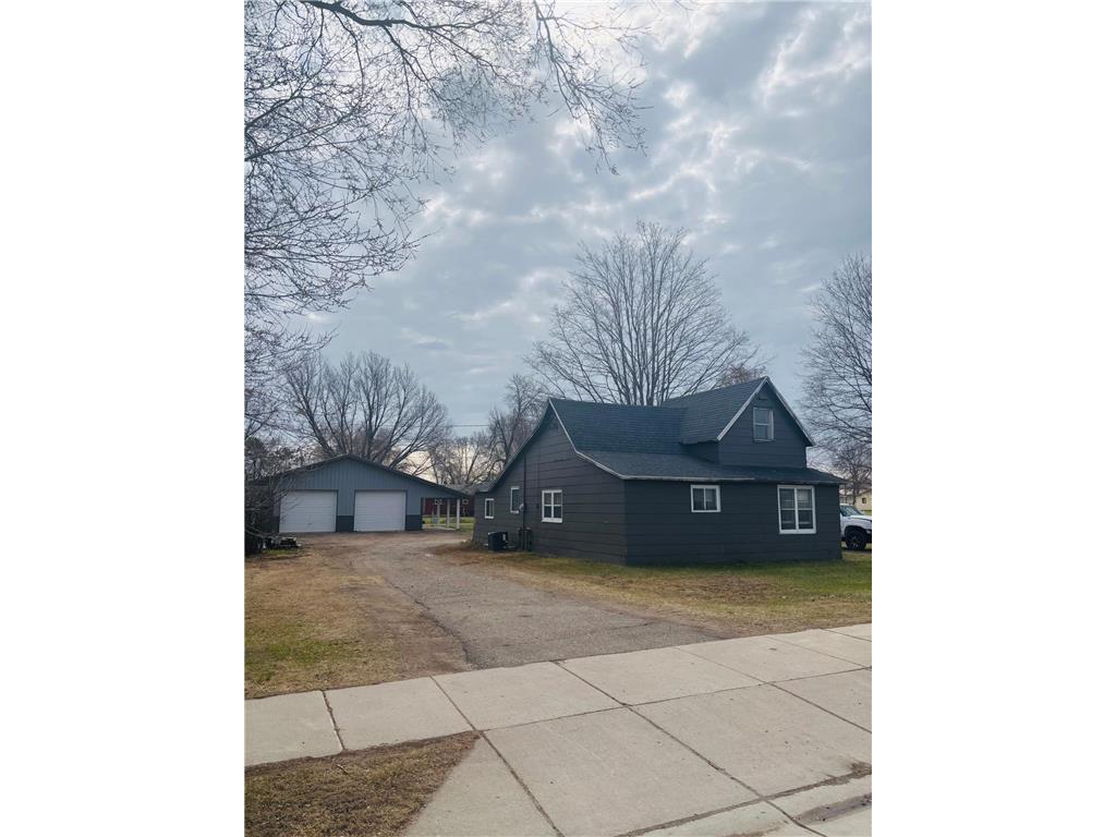 104 Douglas Avenue Carlos MN 56319 6710635 image1