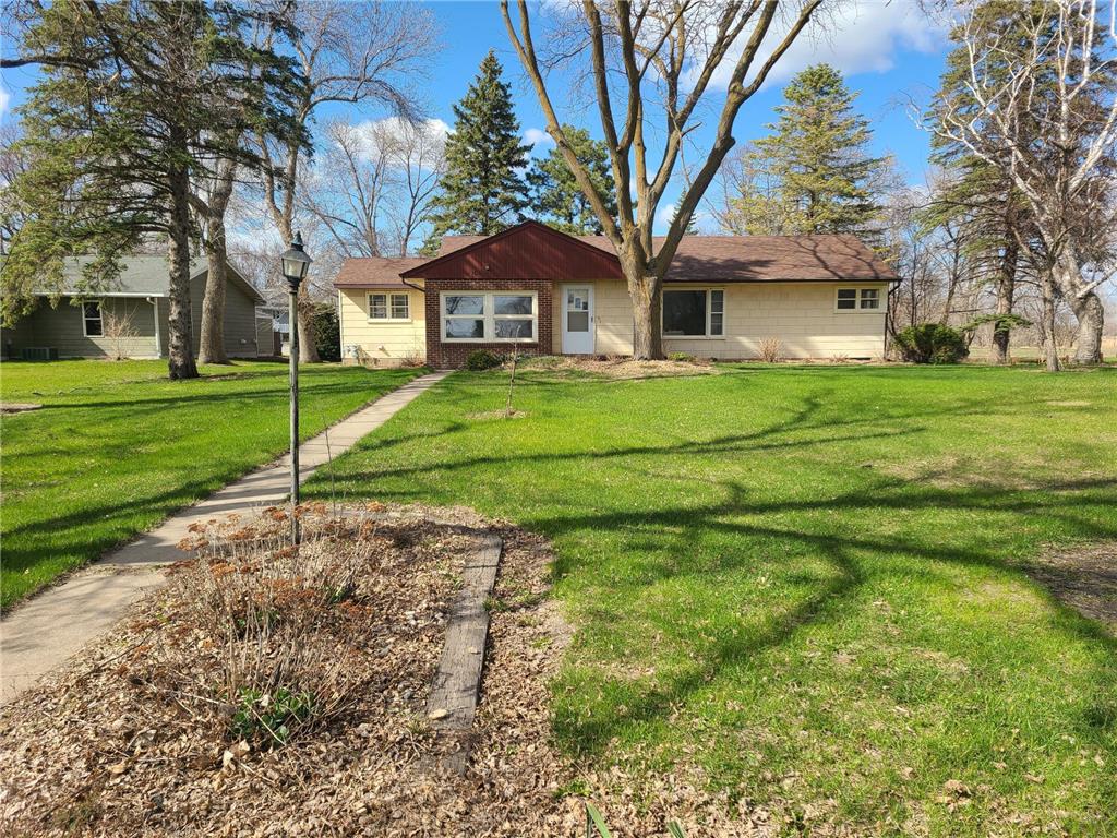104 E View Road Canby MN 56220 6373251 image1