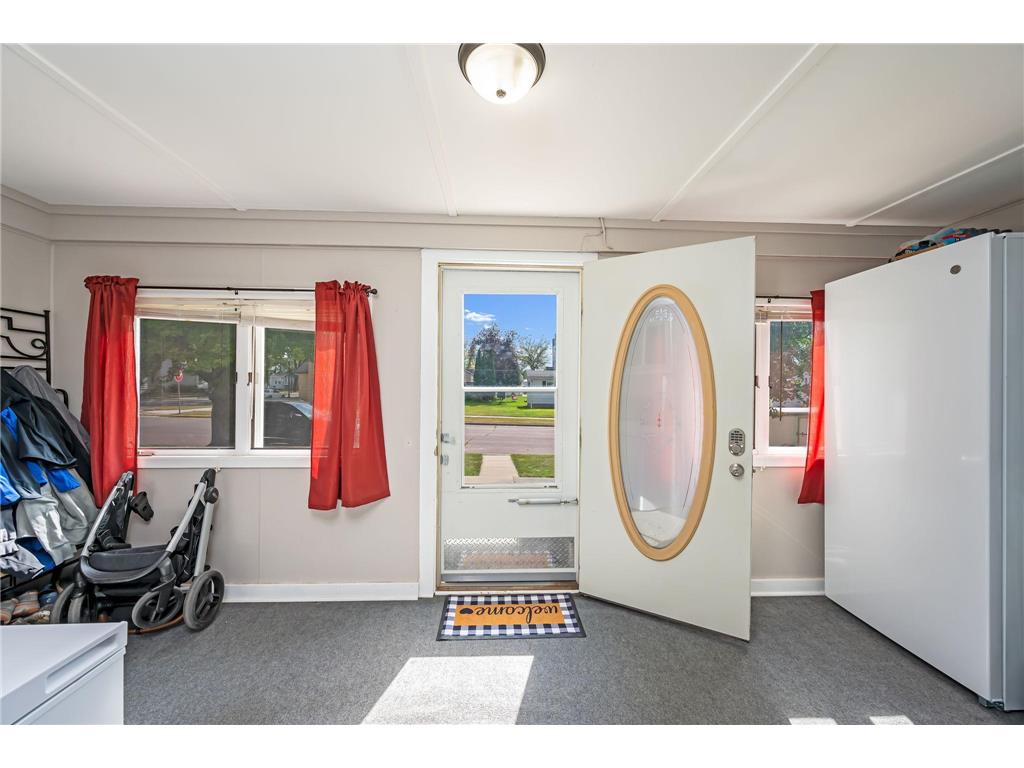 104 Elm Street NW Sleepy Eye MN 56085 6797994 image2