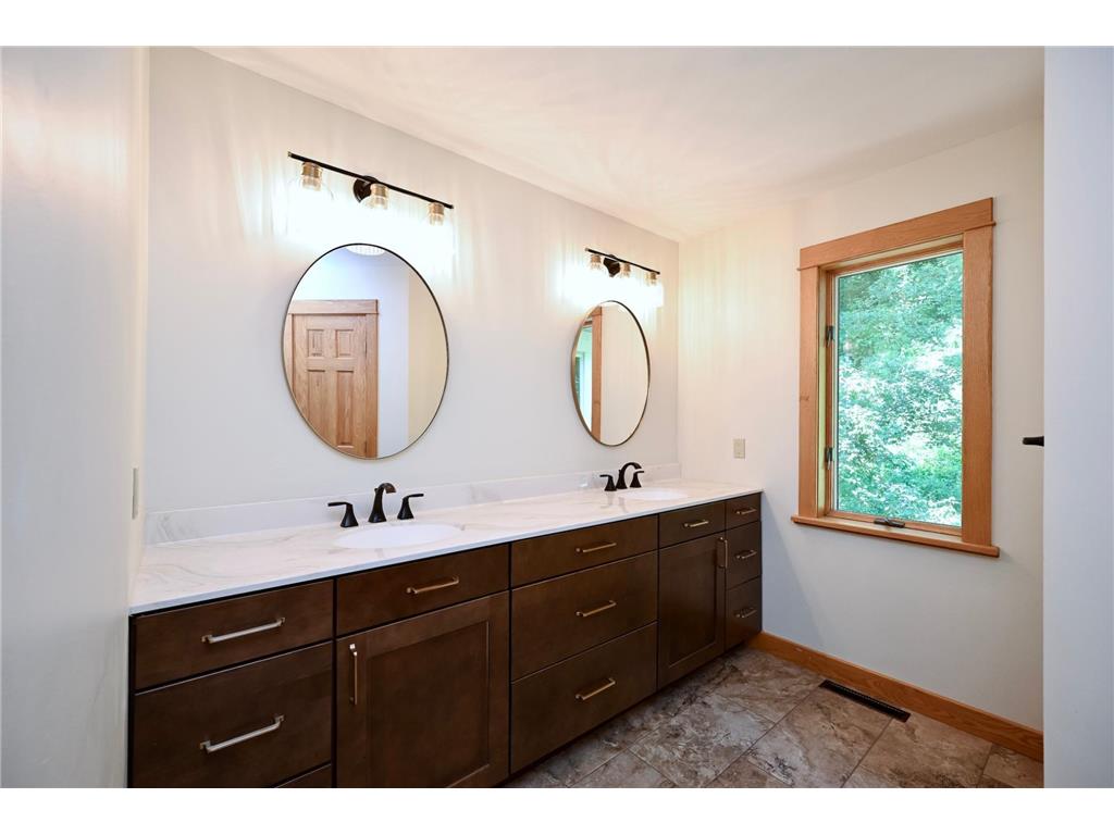 104 Forest Oak Court Winona MN 55987 7111839 image29