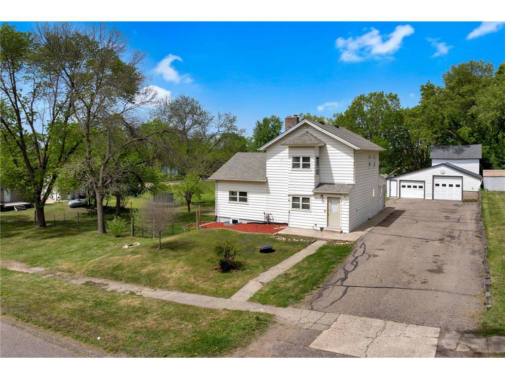 104 Frank Avenue NE Elysian MN 56028 7073838 image2