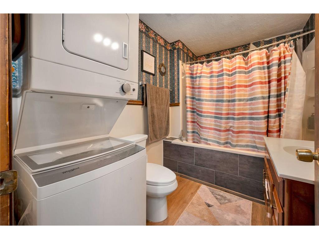 104 Frank Avenue NE Elysian MN 56028 7073838 image31