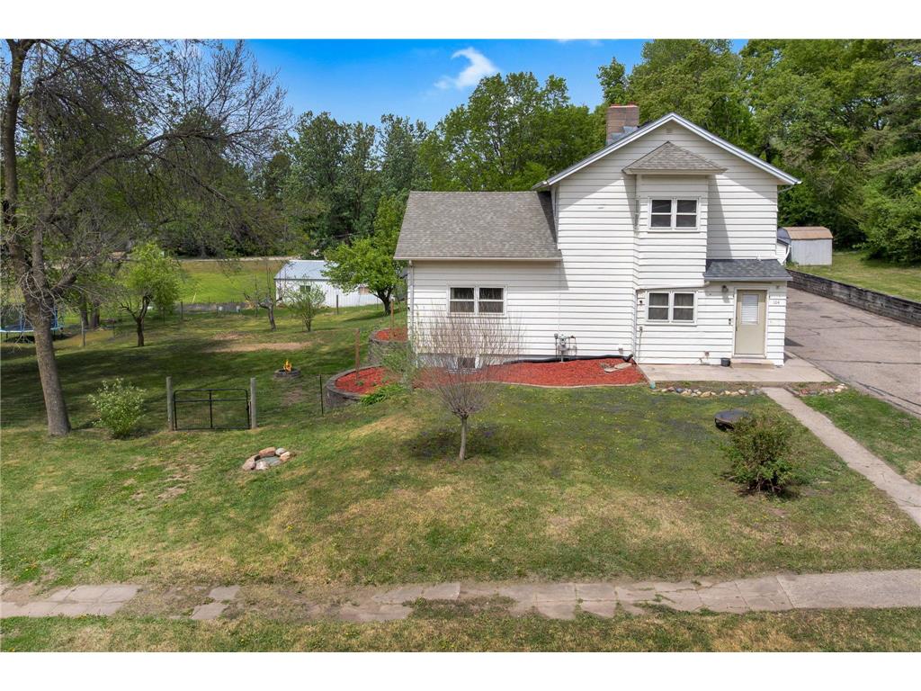 104 Frank Avenue NE Elysian MN 56028 7073838 image4