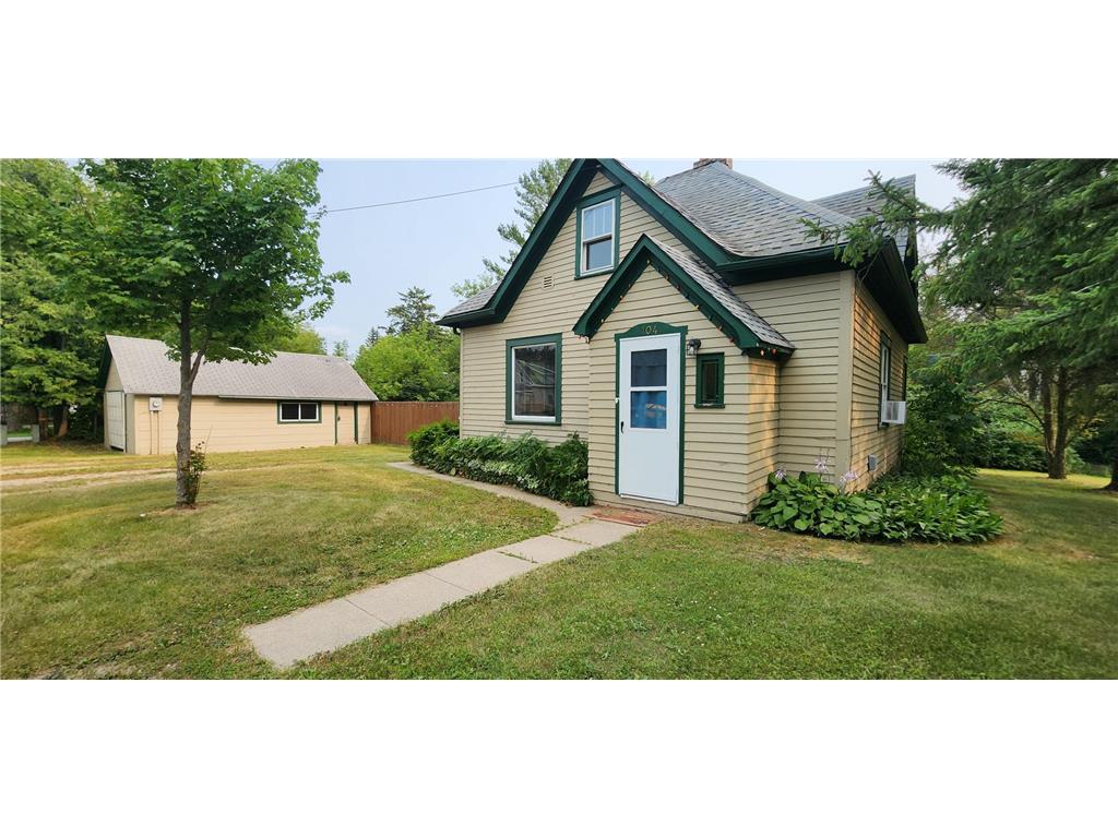 104 Gordon Lane NE Bagley MN 56621 6573351 image1