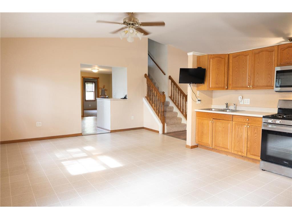 104 Indiana Avenue Adrian MN 56110 7074054 image17
