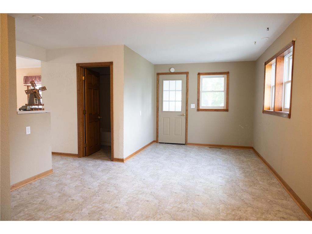 104 Indiana Avenue Adrian MN 56110 7074054 image29