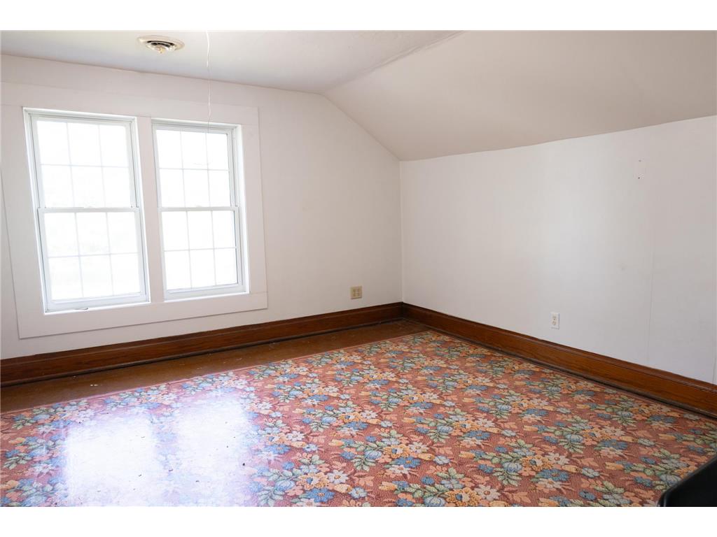 104 Indiana Avenue Adrian MN 56110 7074054 image37