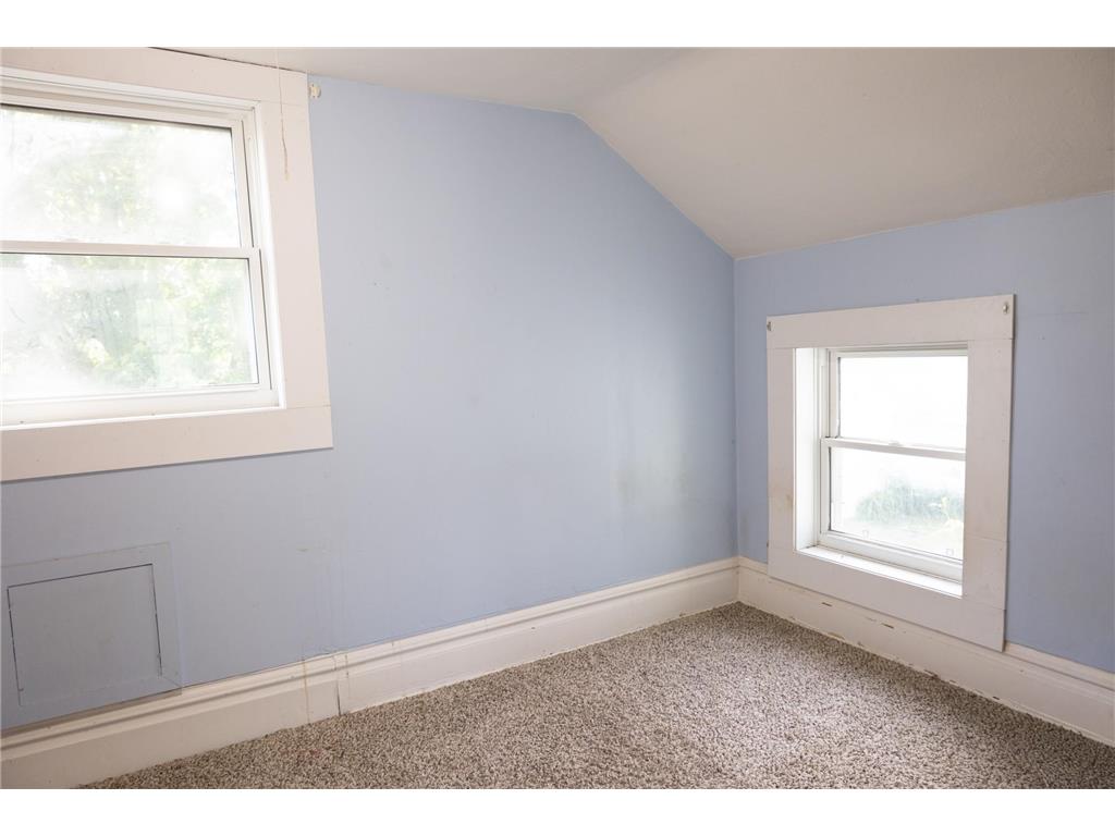 104 Indiana Avenue Adrian MN 56110 7074054 image40