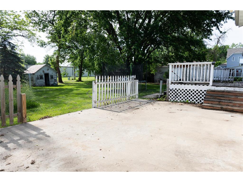104 Indiana Avenue Adrian MN 56110 7074054 image46