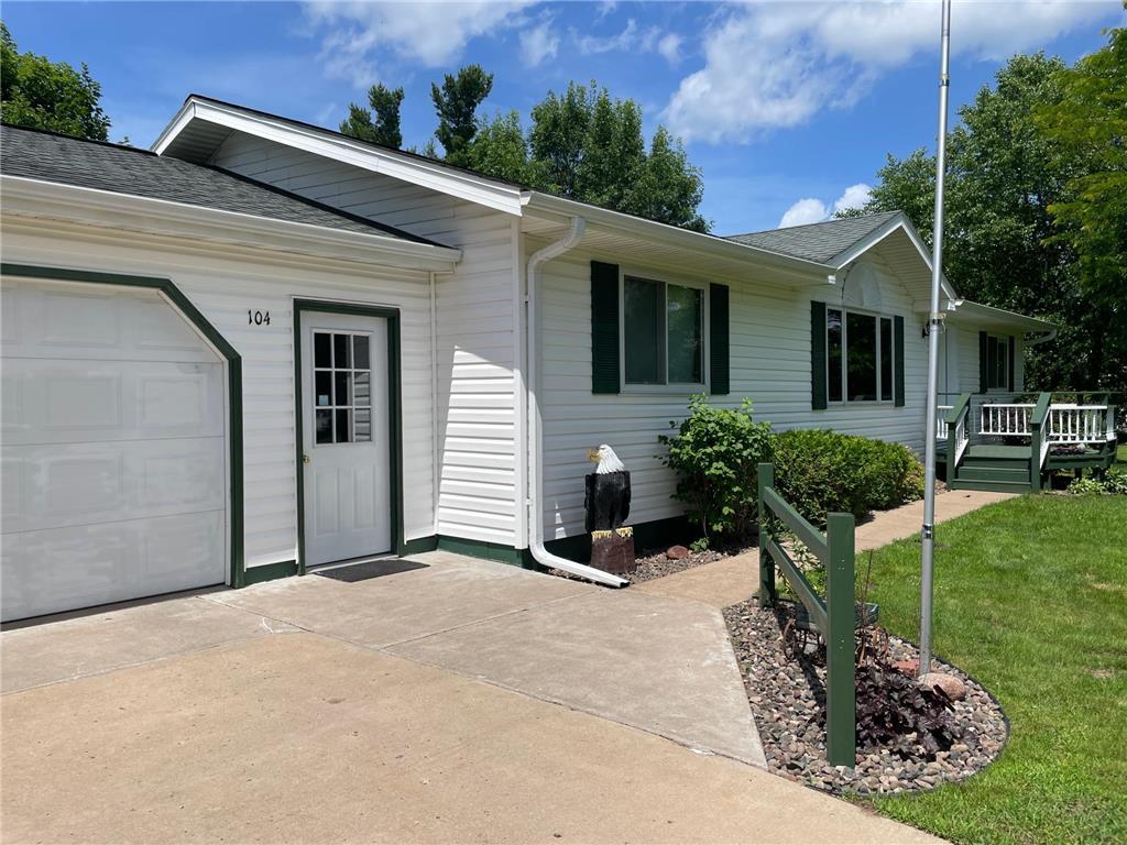 104 Maple Circle Grantsburg WI 54840 6750057 image1