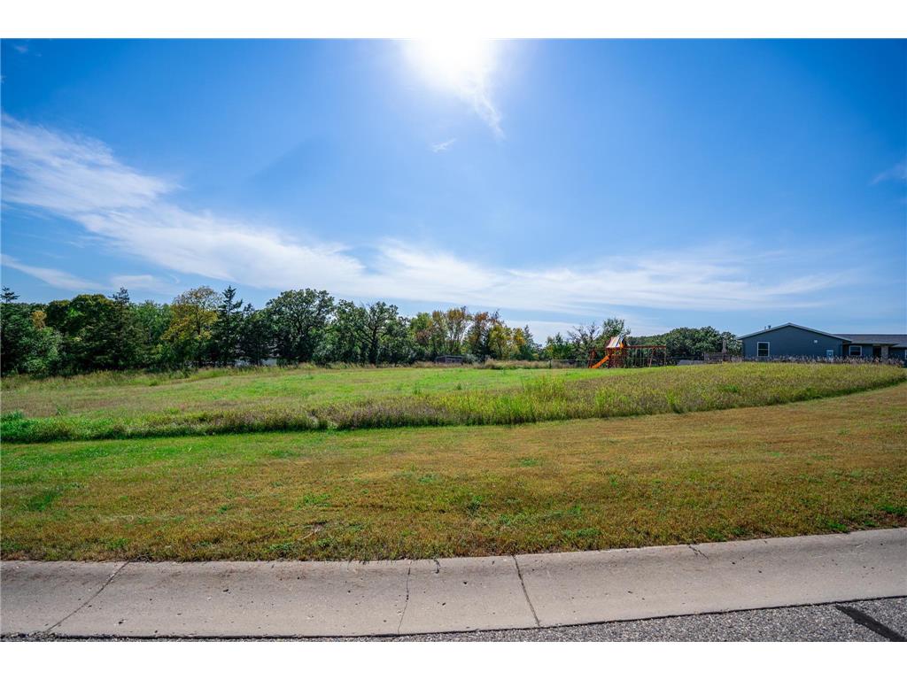 104 Meadow Lane New London MN 56273 6801183 image5