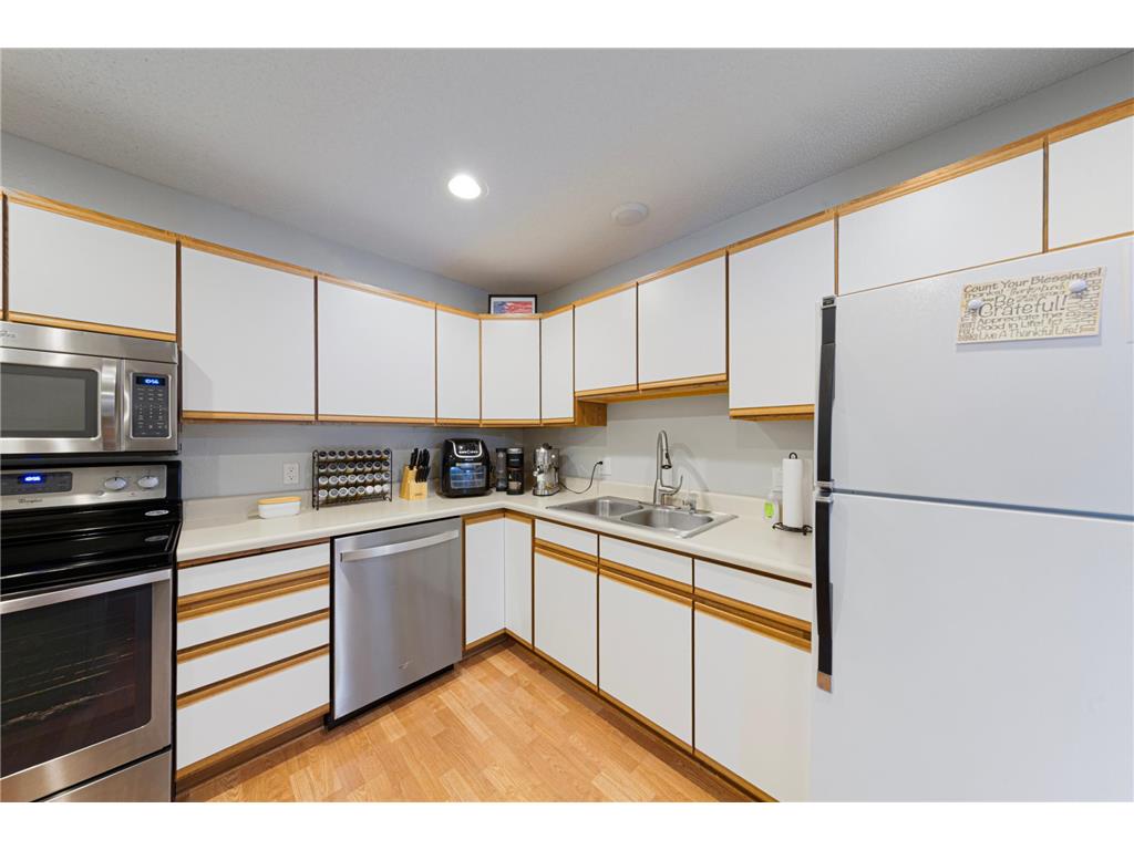 104 Morningside Drive NE Hutchinson MN 55350 7029902 image10