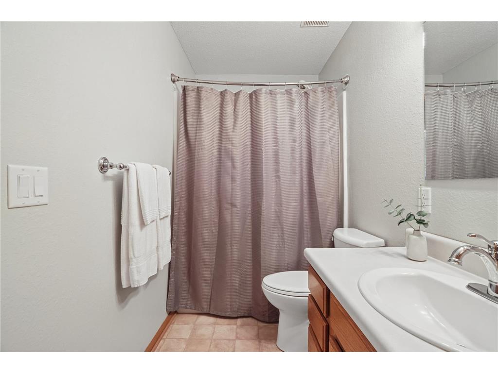104 Morningside Drive NE Hutchinson MN 55350 7085014 image21