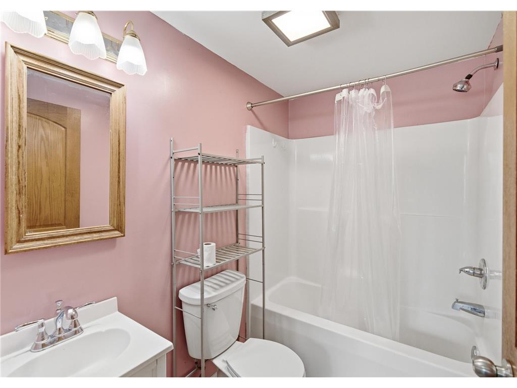 104 N Secor Street Bricelyn MN 56014 7099285 image11