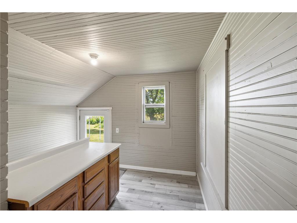 104 N Secor Street Bricelyn MN 56014 7099285 image4