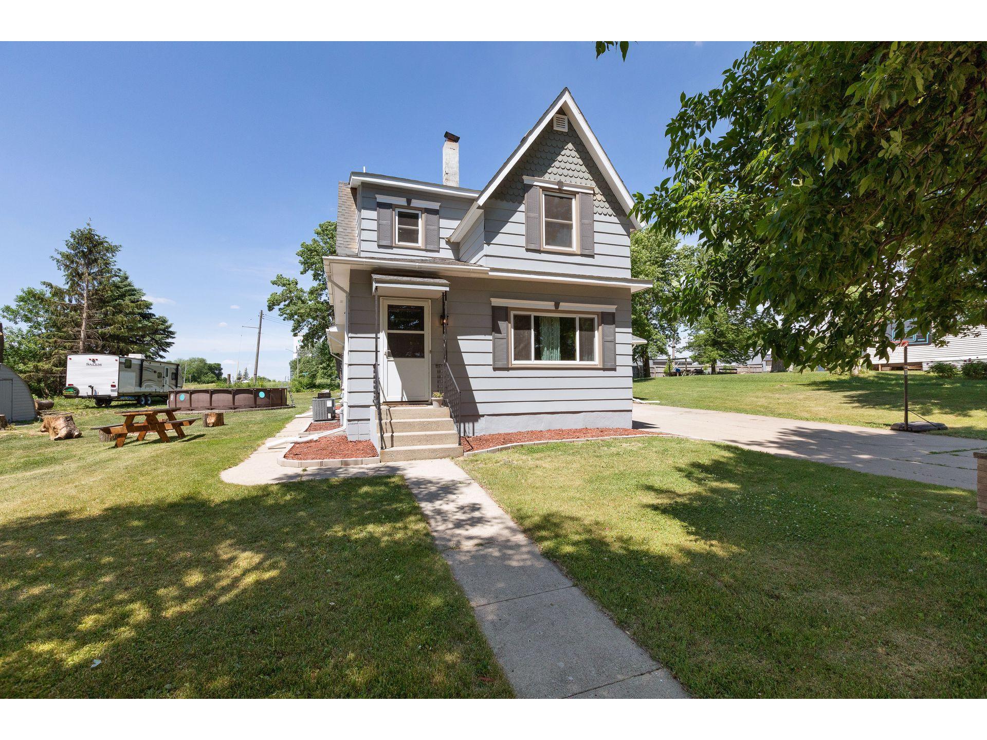 104 NE 3rd Street, Buffalo Lake, MN 55314 MLS 5760613 Edina Realty