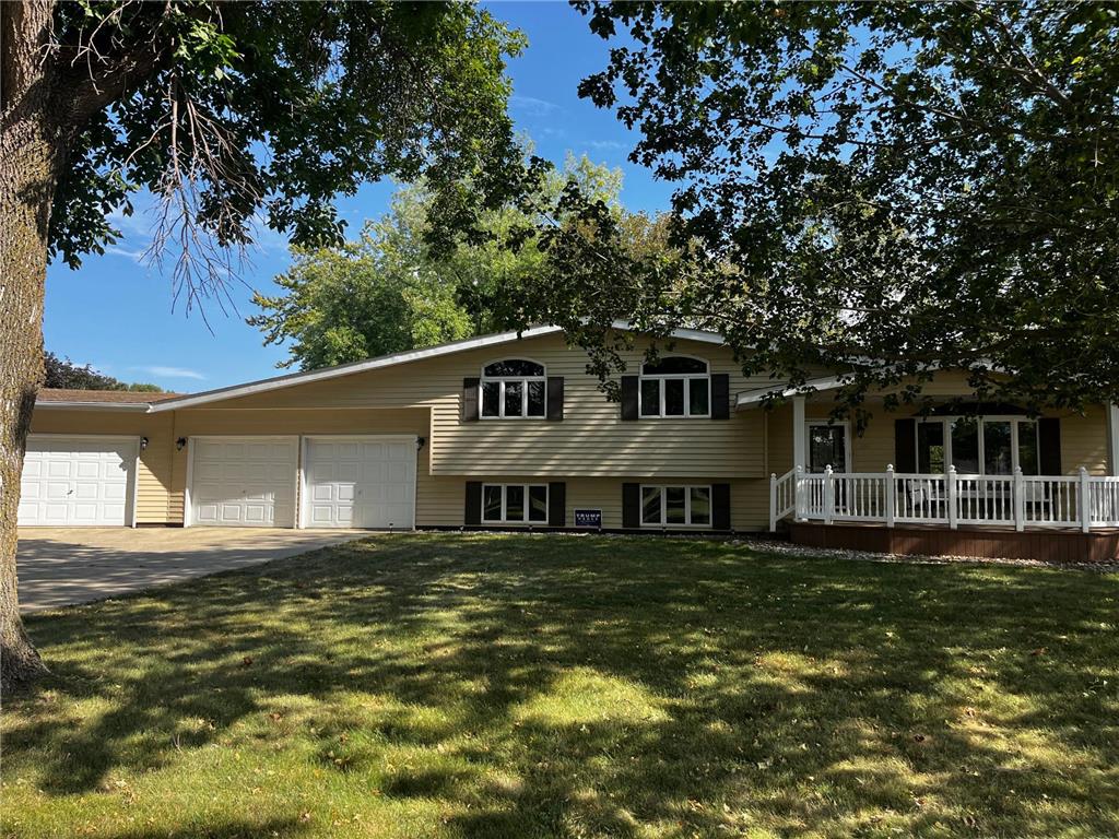 104 Parkview Drive Lake Benton MN 56149 6434332 image1