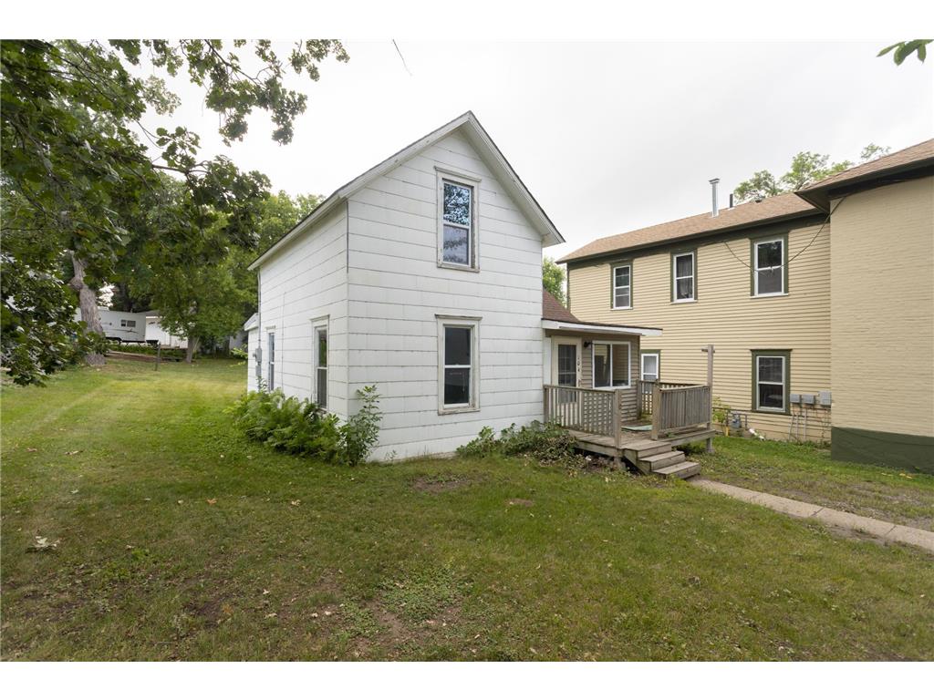 104 S Lakeside Drive, Fergus Falls, MN 56537 MLS 6252327 Edina Realty