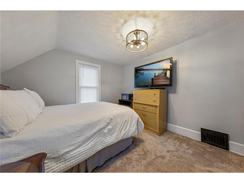 104 S Nicollet Street Winthrop MN 55396 7025658 image21