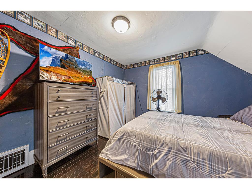 104 S Nicollet Street Winthrop MN 55396 7025658 image25