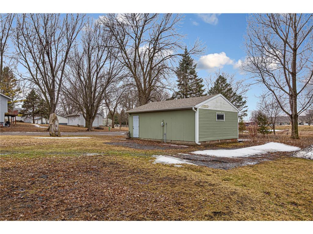 104 S Nicollet Street Winthrop MN 55396 7025658 image32