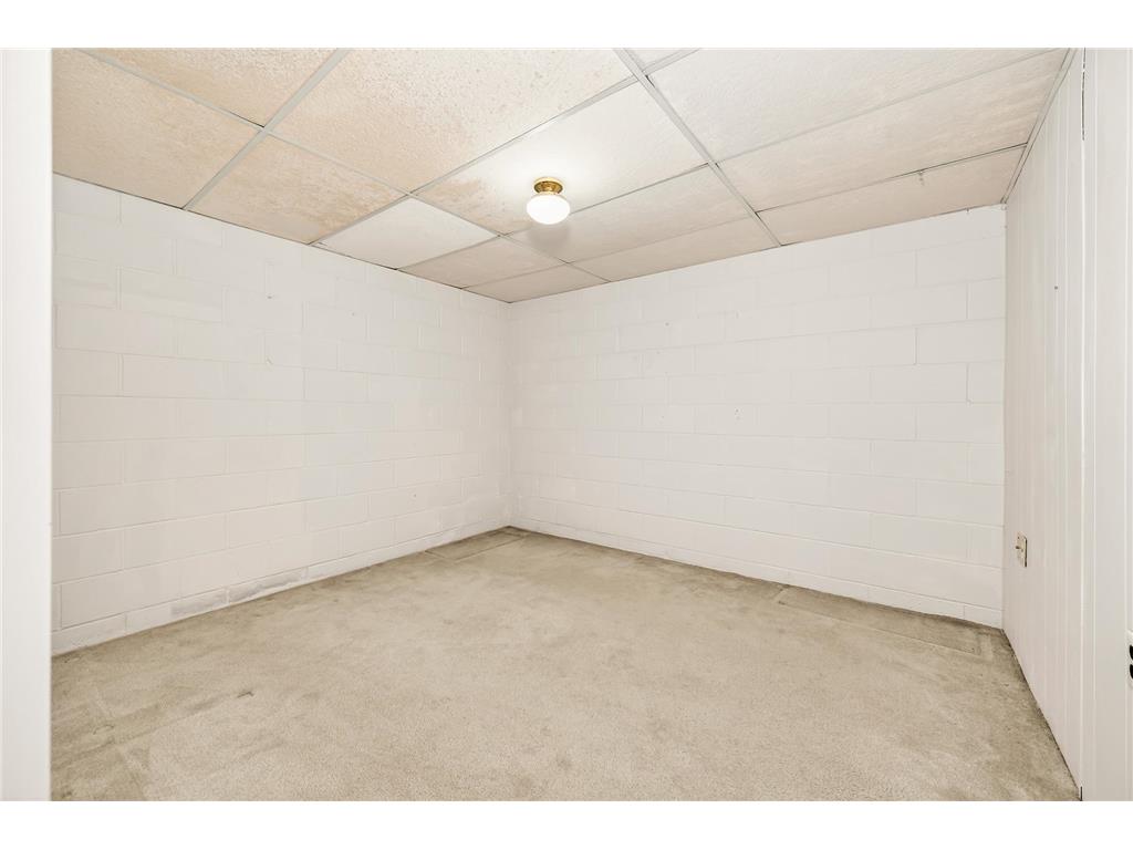 104 Sebenius Street Coleraine MN 55722 7055667 image32
