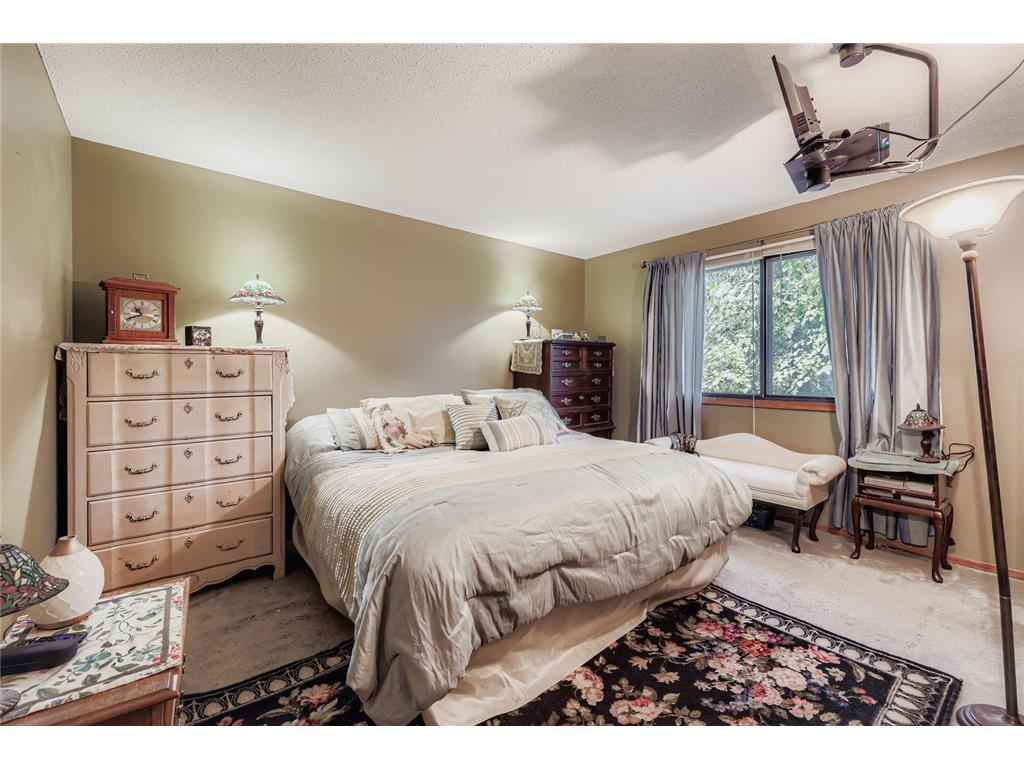 104 South Drive Circle Pines MN 55014 6812823 image12