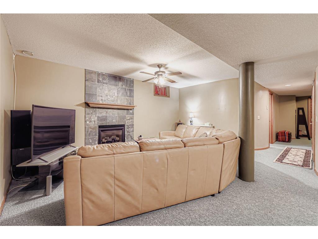 104 South Drive Circle Pines MN 55014 6812823 image19