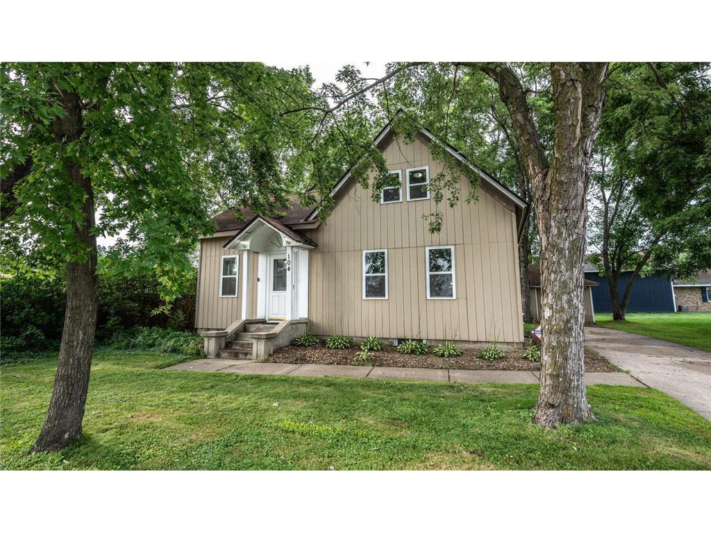 104 Spruce Street Farmington MN 55024 6767460 image1