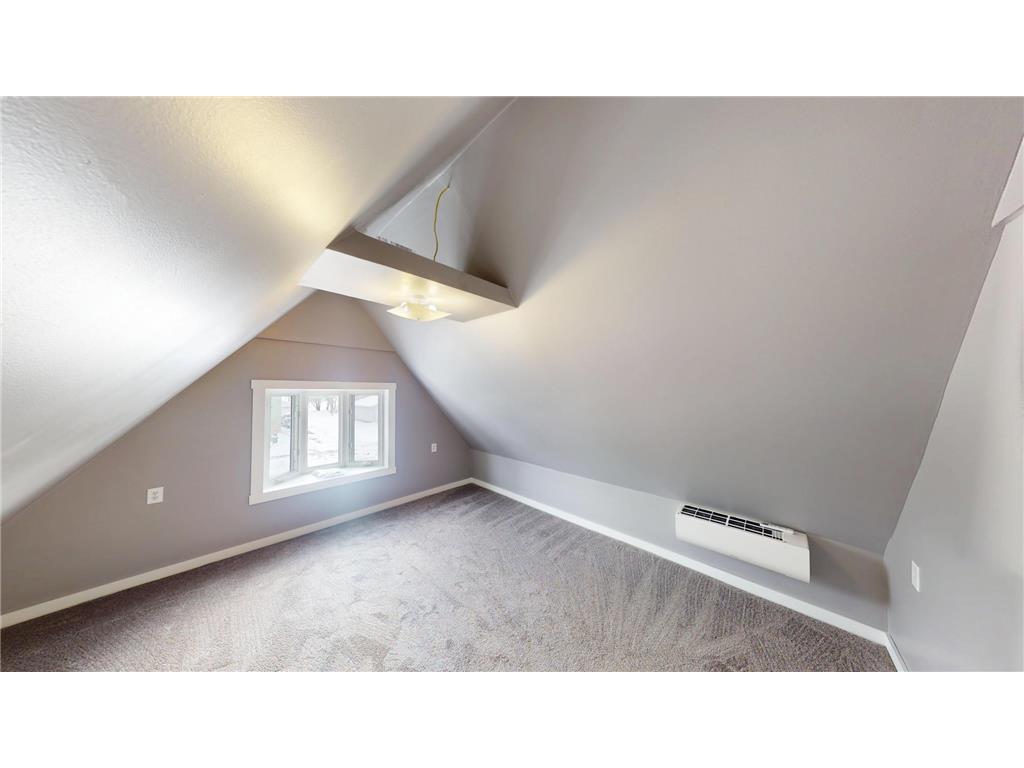 104 W 5th Street Cochrane WI 54622 6823913 image19