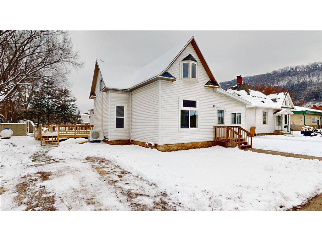 104 W 5th Street Cochrane WI 54622 6823913 image35