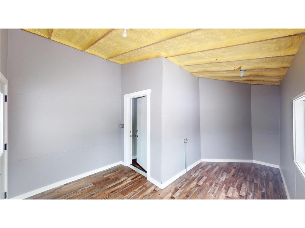 104 W 5th Street Cochrane WI 54622 6823913 image36