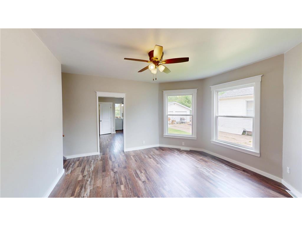 104 W 5th Street Cochrane WI 54622 7067583 image48