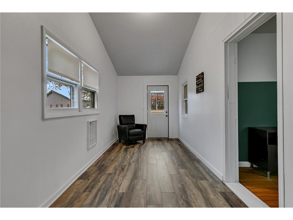 104 W Centre Street Royalton MN 56373 7012691 image9