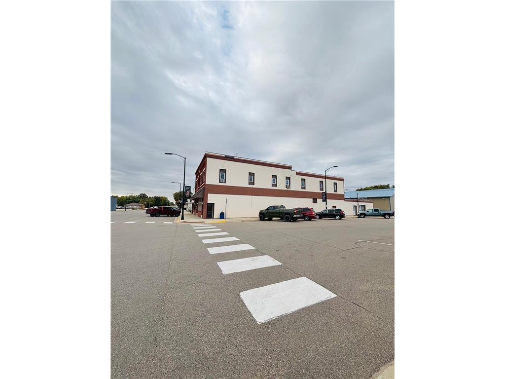 104 W Main Street Cottonwood MN 56229 6807196 image2